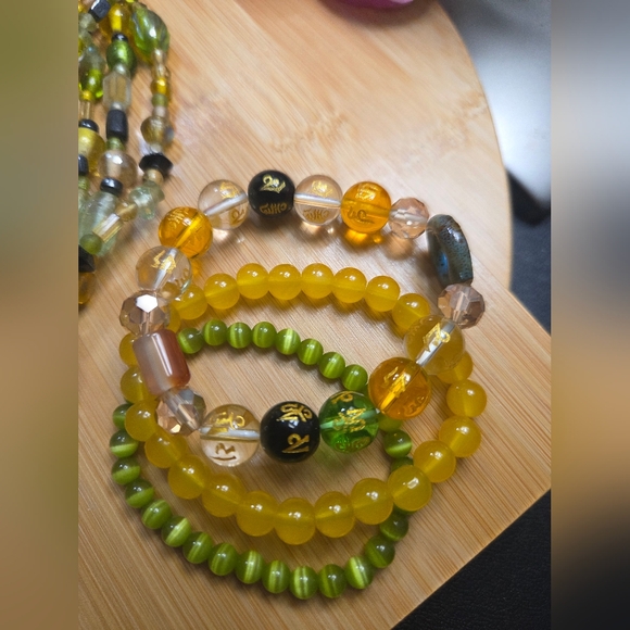 Multicolor Beaded Jewelry Set - Picture 5 of 6